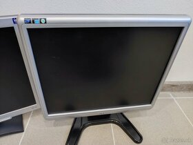 LCD monitory BenQ a AOC - 5