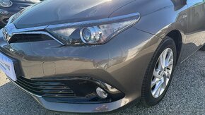 Toyota Auris 1.8 I VVT-i HybridSD Executive - 5