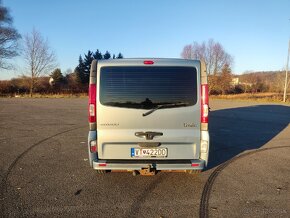 Renault trafic 2,0 dci,2011, predĺžený,9miest,klima - 5