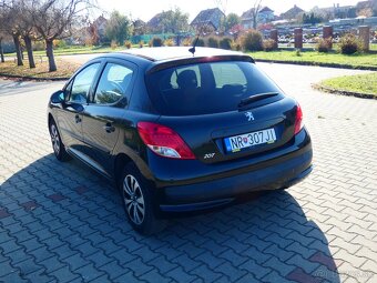 Peugeot 207 1,4  , 2010 , 128 000 km - 5