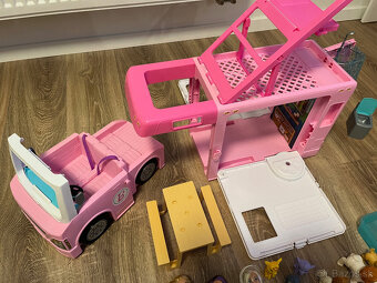 Mattel Barbie Karavan 3v1 Super-Camper - 5