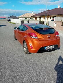 Predám Hyundai Veloster - 5