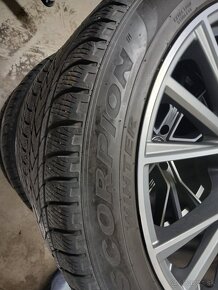 Audi Q7 285/40/R21 Avus Racing ITALY - 5