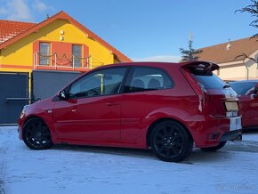 Ford Fiesta ST150 - 5