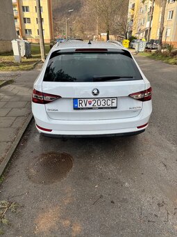 Škoda Superb 3 Laurin & Klement 2,0 TDi 140 KW 4x4 DSG - 5