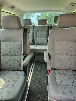 Volkswagen Multivan - 5