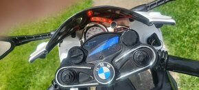 elektrická motorka BMW S1000RR - 5