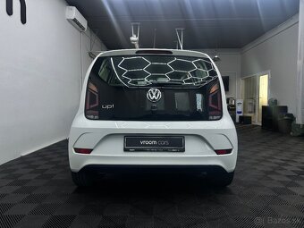 Prenajom VW Up - od 15€ na deň - 5