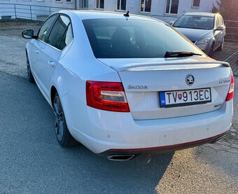 Škoda Octavia 2.0 TDI CR DPF RS DSG - 5