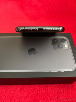 Iphone 11pro- veľmi dobrý stav - 5