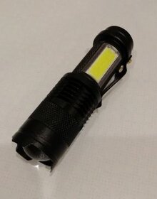 Predám Mini LED CREE zoom baterku - 5