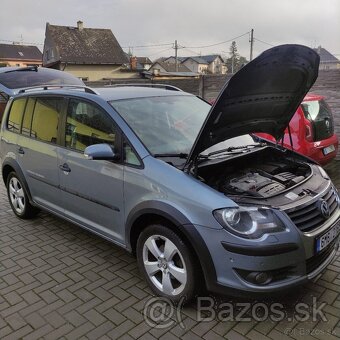 VW CROSS TOURAN 1.4TSi 103kW 2008 - 5