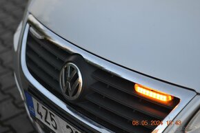 VW Passat B6 2.0 TDi kombi doprovodne - 5