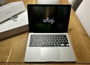 MacBook Air 13" M1 8GB RAM 256GB SSD - Strieborný - 5