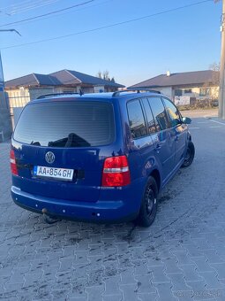 Volkswagen Touran 1.9TDI - 5