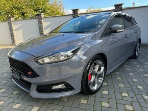 Ford Focus Kombi ST 2.0 EcoBoost 250PS  TOP STAV - 5