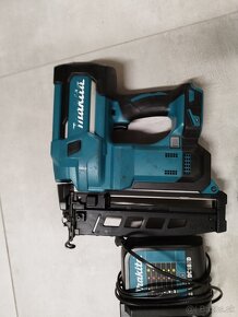 Makita aku klincovacka set - 5