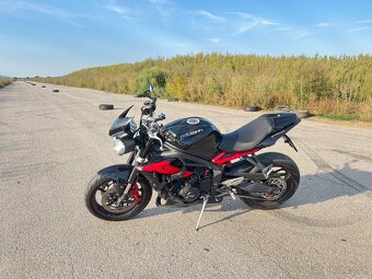 Triumph street triple 675 R, 2013 - 5