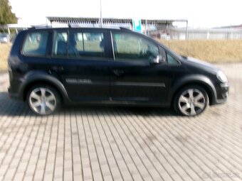 VW TOURAN CROSS 1,9TDI 77kw  05/2008 Tažné - 5