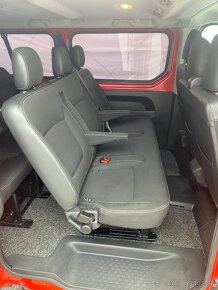 Renault Trafic Passenger - 5