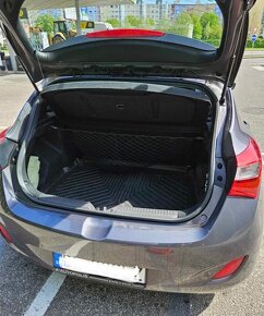 Hyundai i30 1,6i - 5