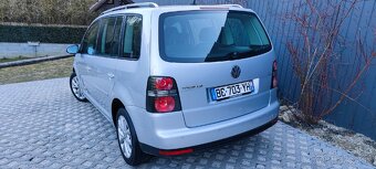 Volkswagen Touran 1.9 TDi Freestyle 11/2010 bez DPF - 5