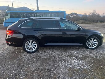 Škoda Superb Combi 1.6 TDI 88KW DSG - 5