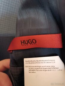 Pánsky karovaný oblek Hugo Boss veľ. 50 - 5