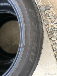 Pirelli Pzero 305/40 ZR20 - 5