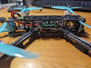 FPV Dron 5" 4K Gyroflow 500W - 5