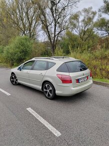 Peugeot 407 SW - 5