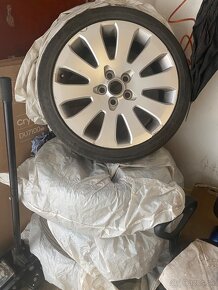 Elektróny 5x120 245/40R19 - 5