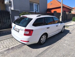 Škoda Octavia Combi 1.6 TDI 66kw Ambition - 5