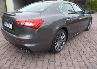 Maserati Ghibli 3,0 Gran Sport SQ4 316kw,4x4 benzín automat - 5