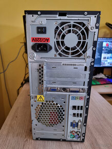 HP Compaq dx7500 Microtower - Intel Core 2 Quad Q8300 - 5