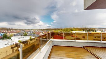 Luxurious Four Bedroom Penthouse near Bratislava | Exkluzívn - 5