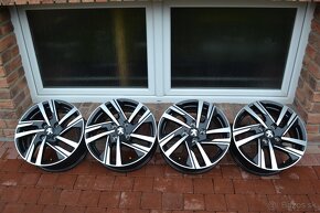 4x108 R16 Hlinikove disky Original Peugeot 208 - 5