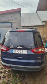 Predám Ford Galaxy 2.0 TDCI 103kW r.2008 7-miestny - 5