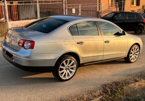 Volkswagen Passat - 5