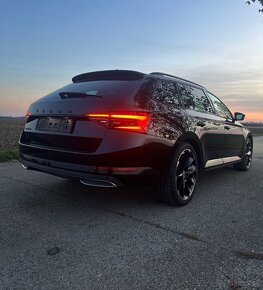 Škoda Superb Sportline Virtual/Matrix/DCC/čierny strop - 5