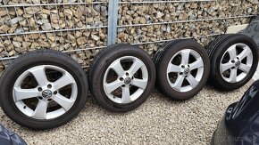 Disky orig. Volkswagen 5x112 R16 + Letné pneu 205/55 R16 - 5