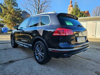 Volkswagen Touareg II 3.0 V6 TDI R-line - 5