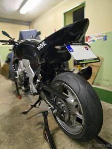 Kawasaki Z750 - 5