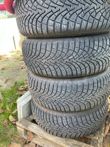 205/55 R16 goodyear ultragrip 9+ BMW - 5