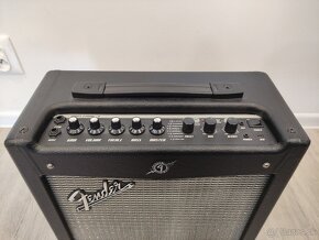 Gitarové kombo FENDER MUSTANG 1 v2 - 5