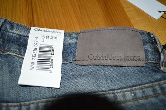 predam uplne nove rifle Calvin Klein - 5