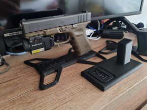 Stojan na zbran glock 19/17 - 5