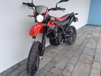 APRÍLIA SX 125 - 5