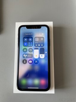 Iphone 11,zdravie 85%,64gb - 5