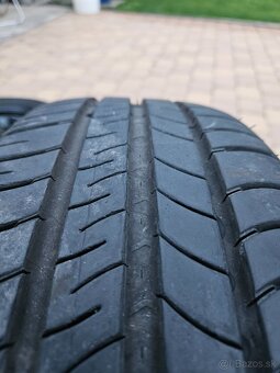 Michelin 195/65 R15 + plechove disky 5x112 VW AG - 5